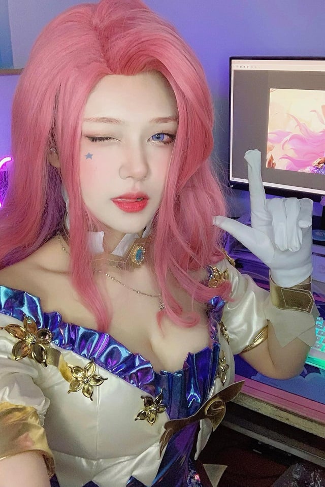 Ngắm nhìn bộ ảnh cosplay cực kỳ xinh đẹp, sexy của nữ hot girl Cigw Pols